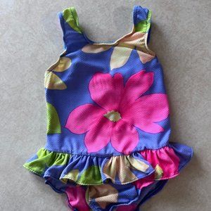 Talbots Kids 1 pc Floral Swimsuit Sz 4